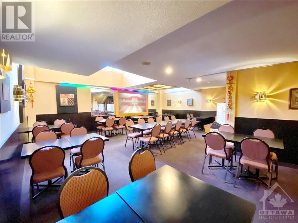 266 Elgin Street W, Ottawa, Ontario  K2P 1N2 - Photo 2 - 1290847