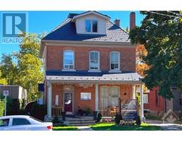 6 LAKE W AVENUE, carleton place, Ontario