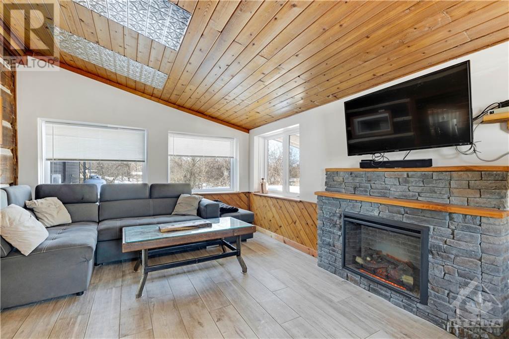 8249 Fernbank Road, Ashton, Ontario  K0A 1B0 - Photo 12 - 1335048