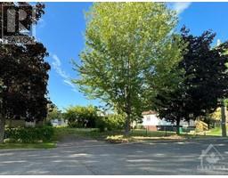 191 HERITAGE MAPLE WAY, ottawa, Ontario