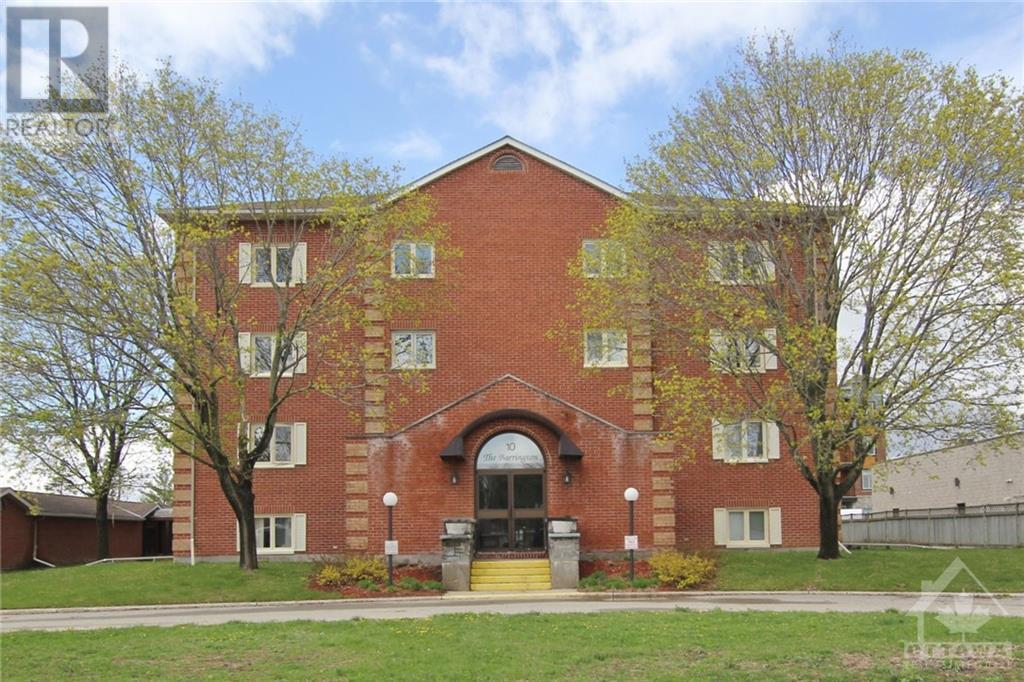 10 ARMSTRONG DRIVE UNIT#402, smiths falls, Ontario