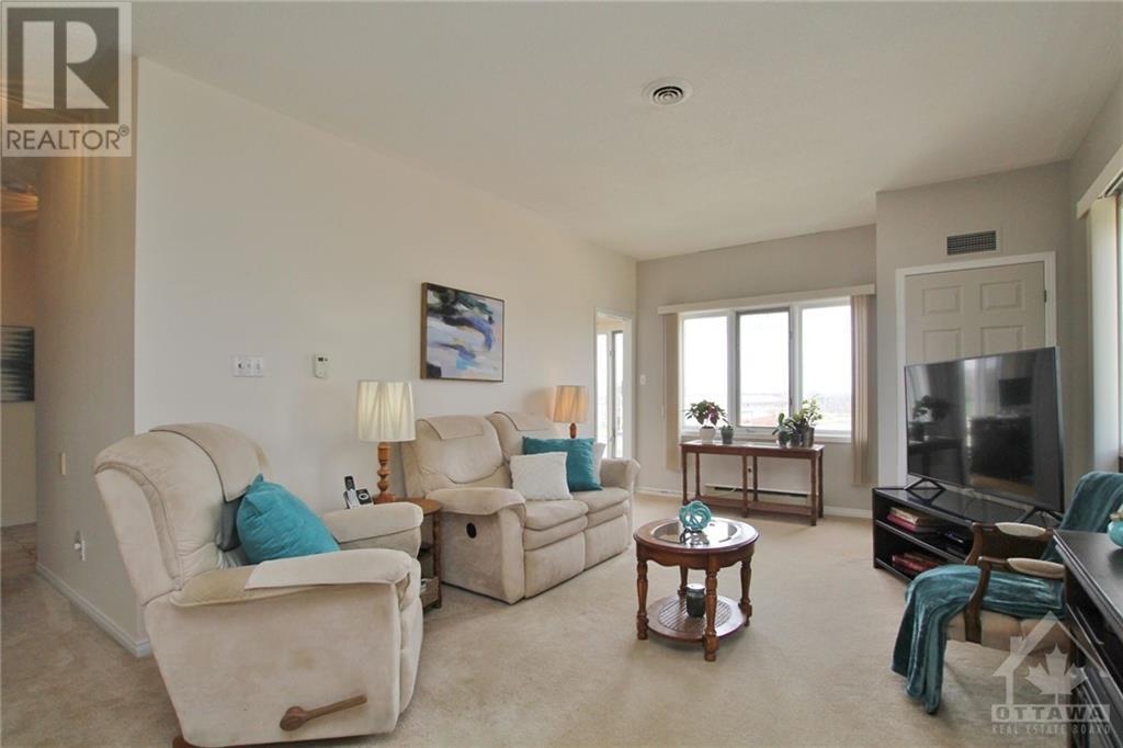 10 Armstrong Drive Unit#402, Smiths Falls, Ontario  K7A 5H8 - Photo 11 - 1340106