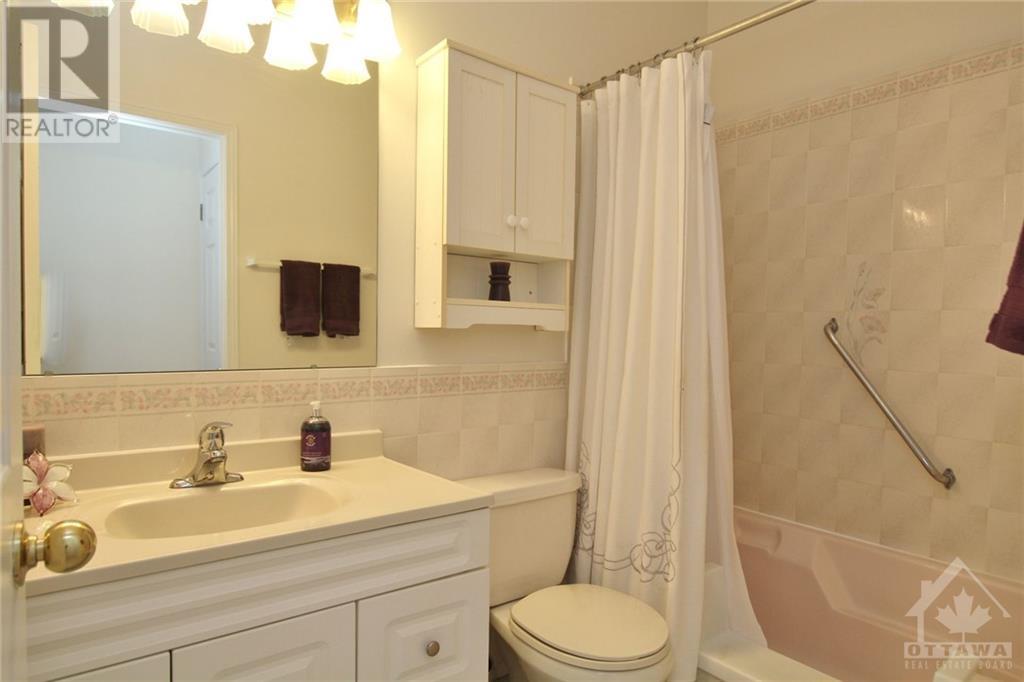 10 Armstrong Drive Unit#402, Smiths Falls, Ontario  K7A 5H8 - Photo 24 - 1340106