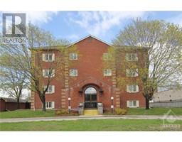 10 ARMSTRONG DRIVE UNIT#402, smiths falls, Ontario
