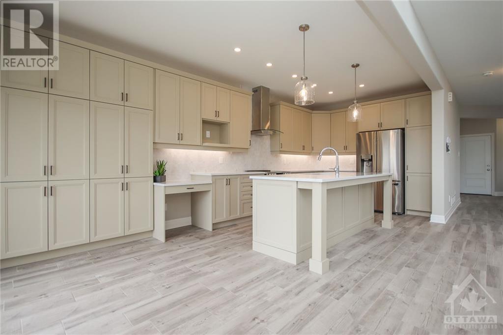 302 Turquoise Street, Rockland, Ontario  K4K 0L7 - Photo 13 - 1339364