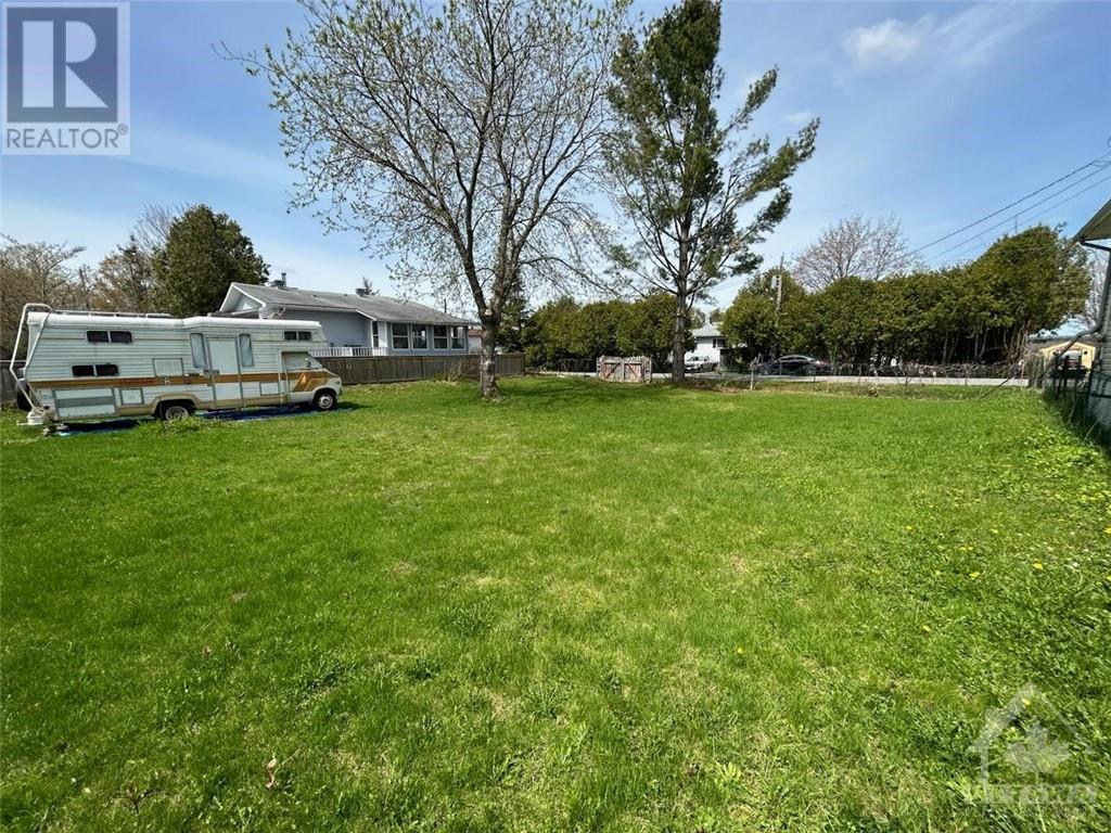 1337 Roger Street, Rockland, Ontario  K4K 1J8 - Photo 2 - 1339070