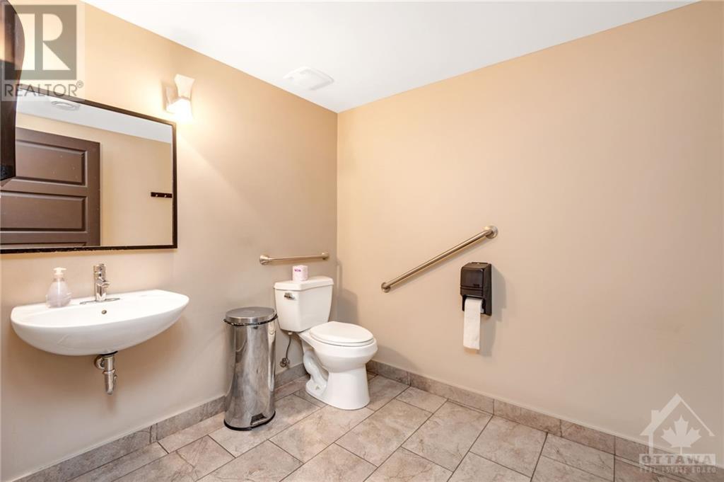 3591 Innes Road Unit#2, Ottawa, Ontario  K1C 1T1 - Photo 13 - 1341640