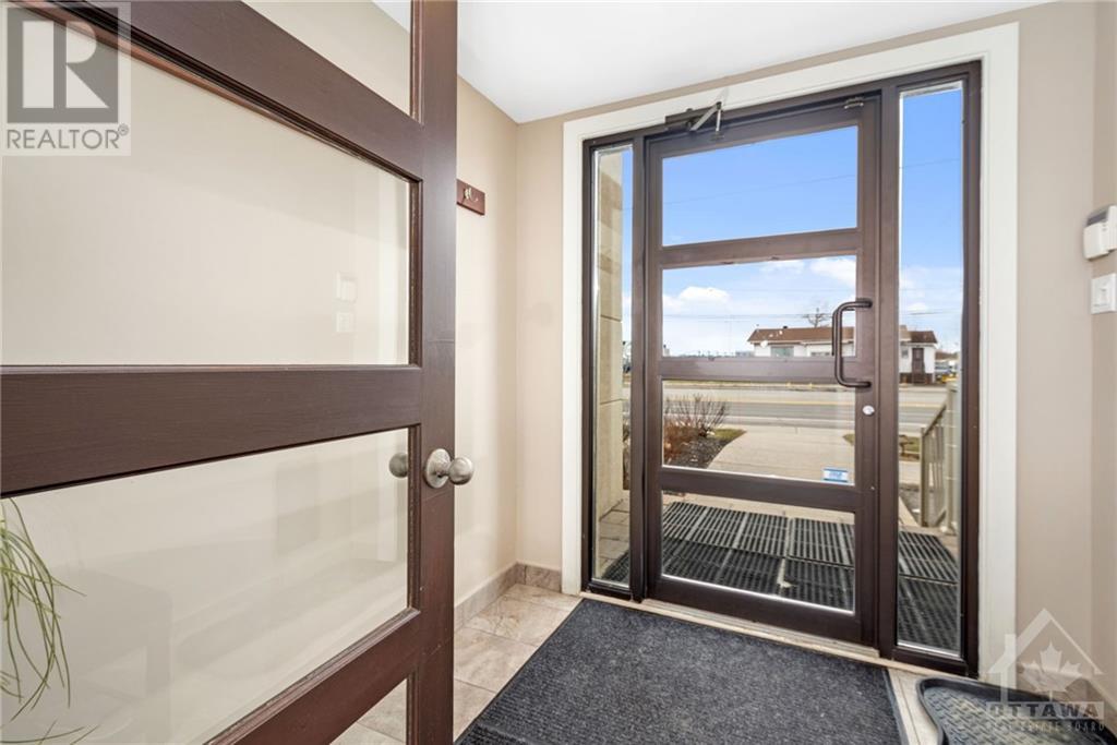 3591 Innes Road Unit#2, Ottawa, Ontario  K1C 1T1 - Photo 3 - 1341640