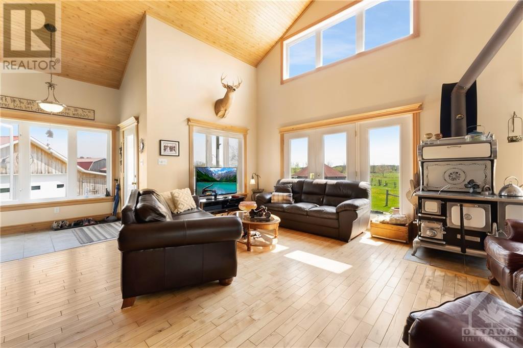 2667 Birchgrove Road, Cumberland, Ontario  K4C 1K6 - Photo 11 - 1342139