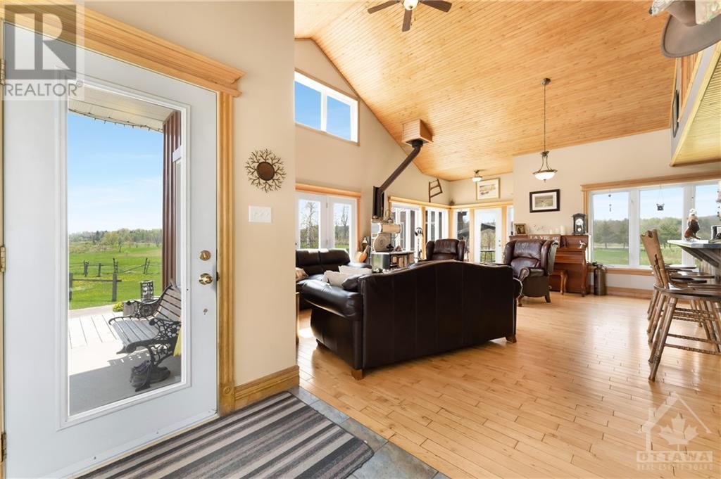 2667 Birchgrove Road, Cumberland, Ontario  K4C 1K6 - Photo 12 - 1342139