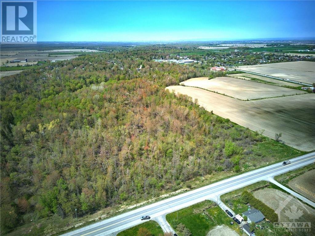 3710 Frank Kenny Road, Ottawa, Ontario  K4B 1K6 - Photo 3 - 1342481