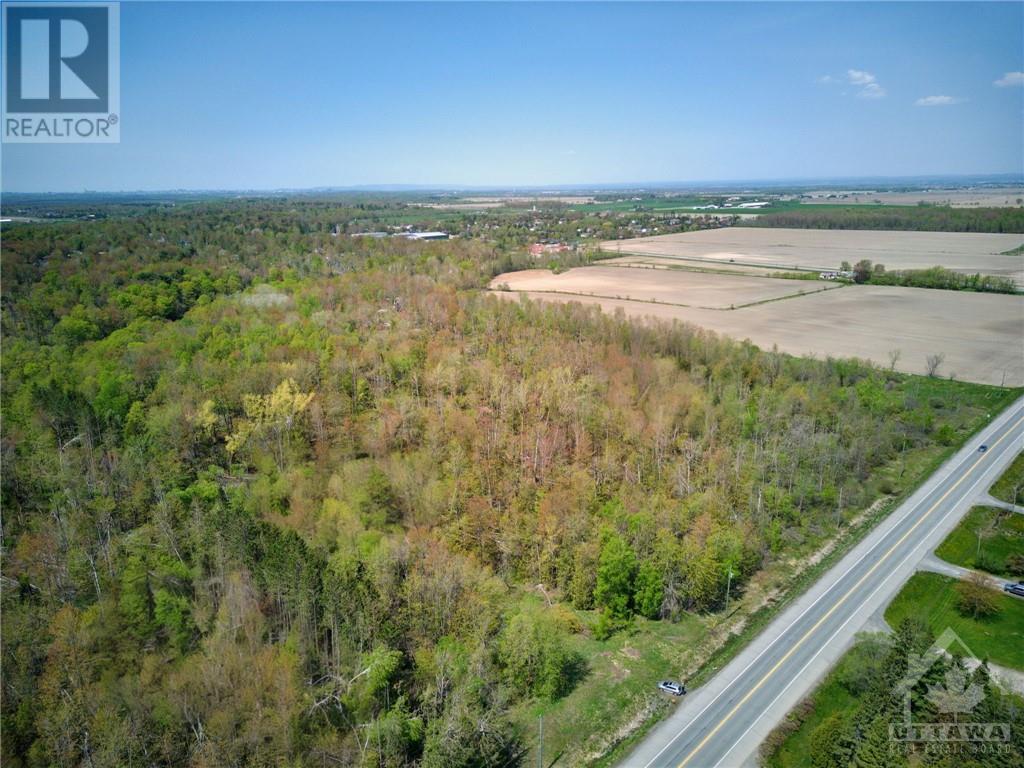3710 Frank Kenny Road, Ottawa, Ontario  K4B 1K6 - Photo 6 - 1342481
