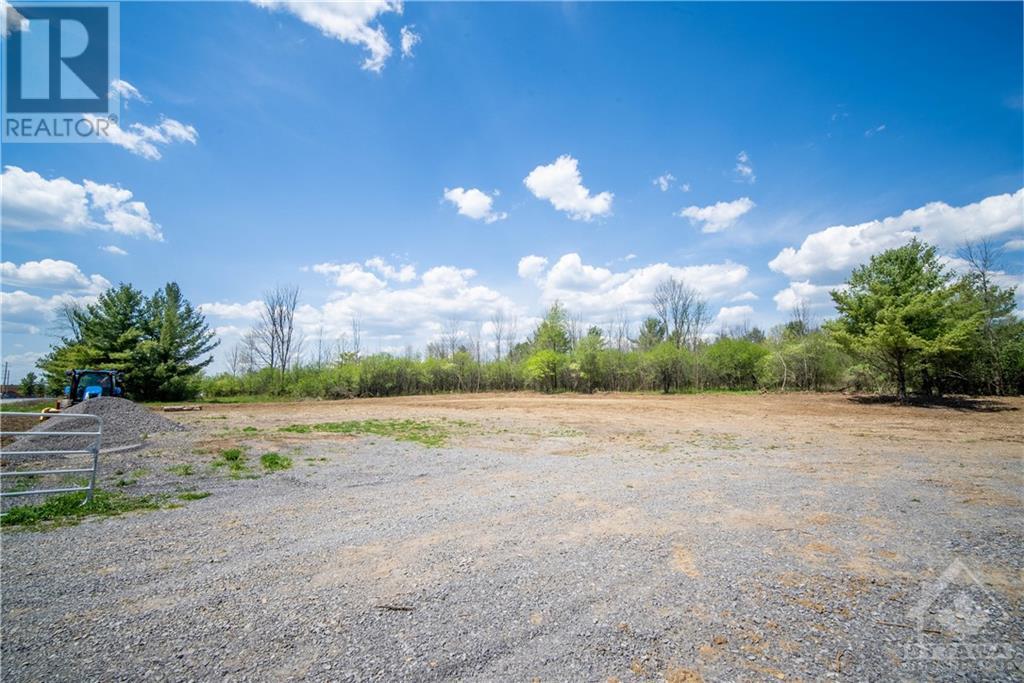 8 Frank Davis Street, Almonte, Ontario  K0A 1A0 - Photo 5 - 1342649