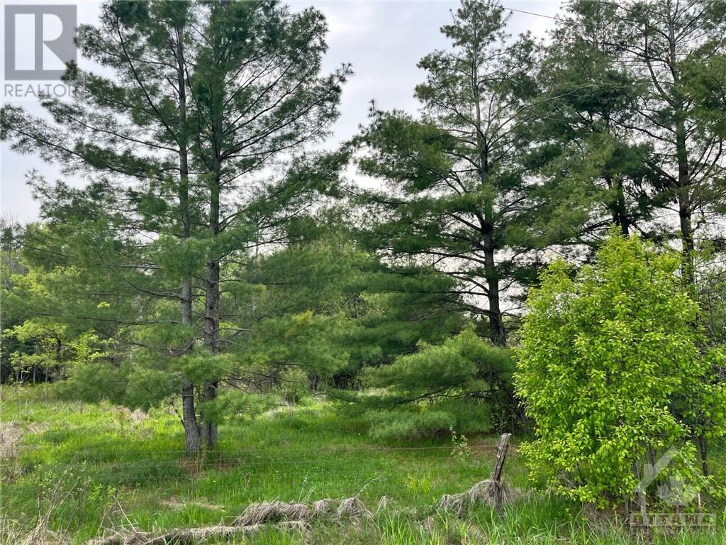 PT LT 19 HOMESTEADERS ROAD, fitzroy harbour, Ontario