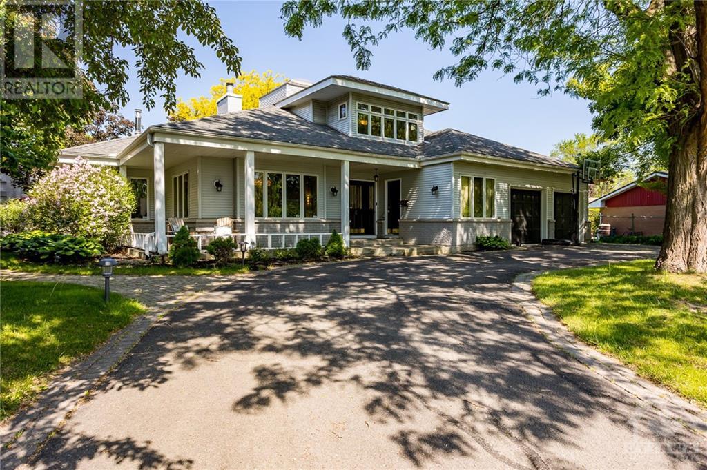 4 ALEUTIAN ROAD, ottawa, Ontario