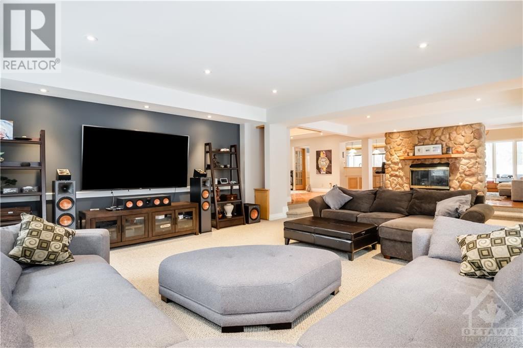 4 Aleutian Road, Ottawa, Ontario  K2H 7C8 - Photo 13 - 1344421