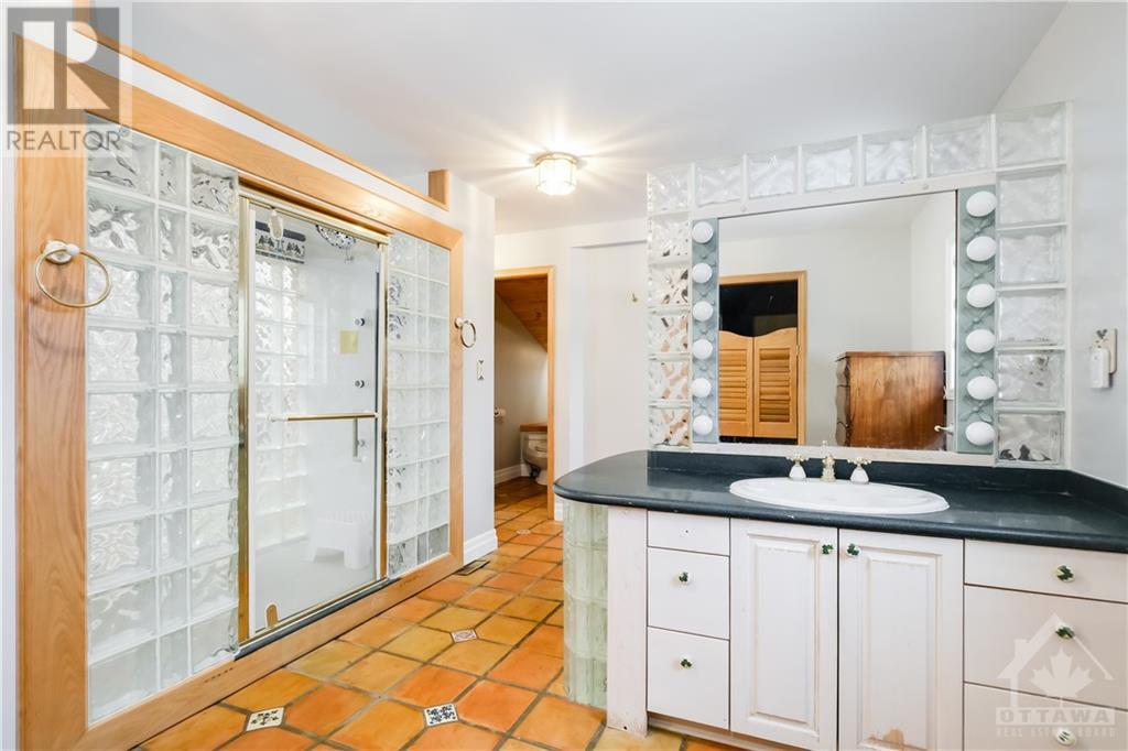 4 Aleutian Road, Ottawa, Ontario  K2H 7C8 - Photo 20 - 1344421