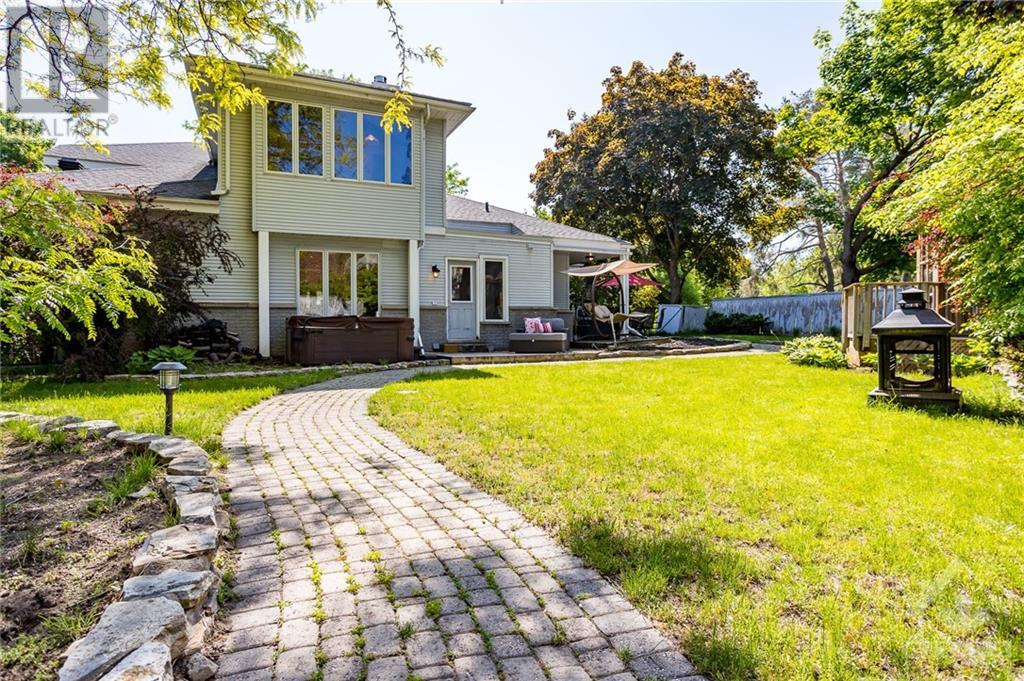 4 Aleutian Road, Ottawa, Ontario  K2H 7C8 - Photo 23 - 1344421