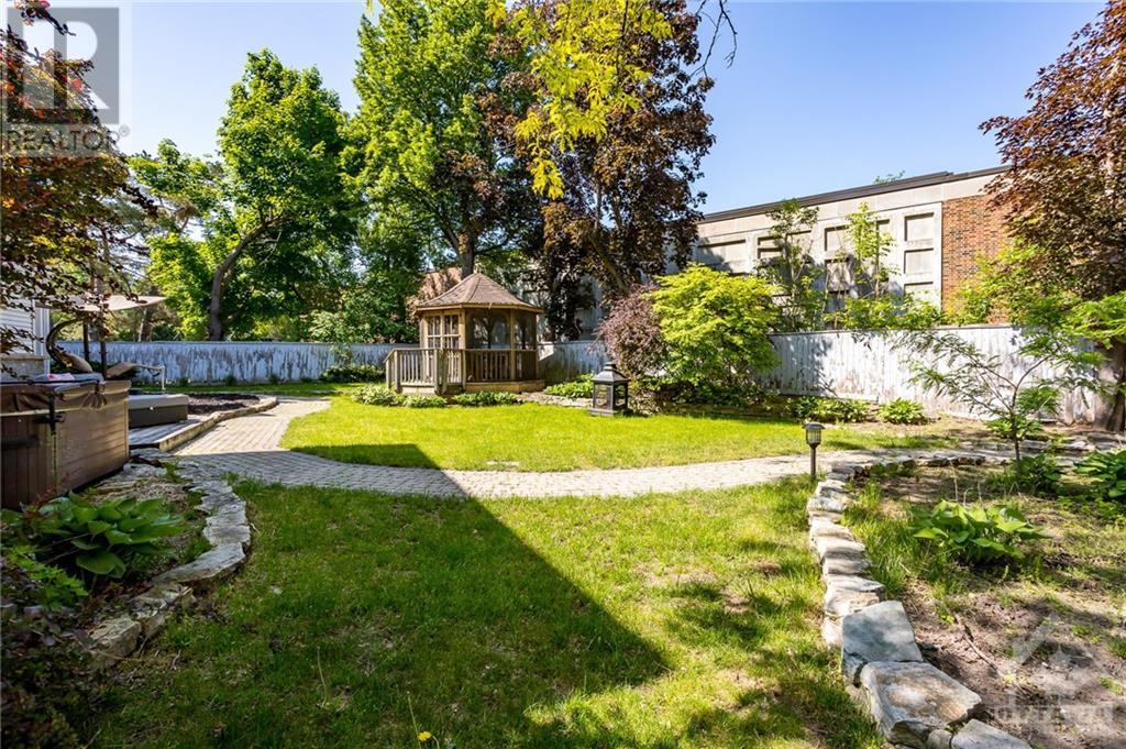 4 Aleutian Road, Ottawa, Ontario  K2H 7C8 - Photo 26 - 1344421