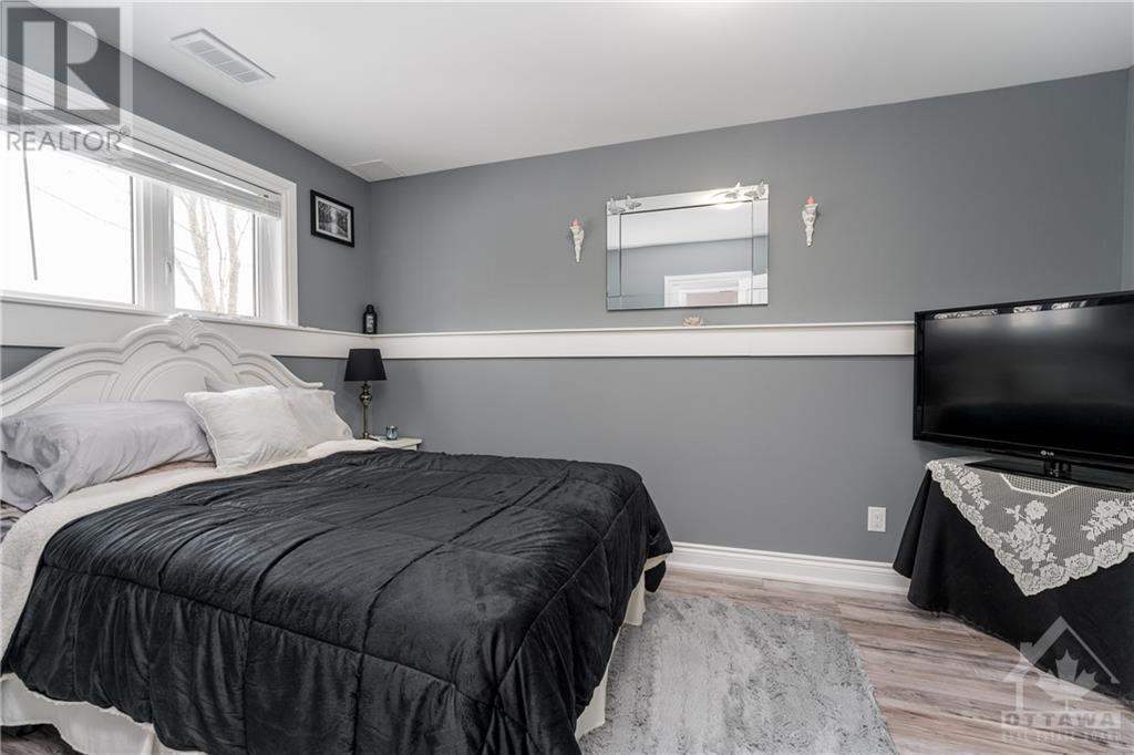 519 Wellington Street, Eganville, Ontario  K0J 1T0 - Photo 24 - 1345286