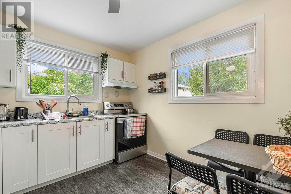 990 Meadowlands Drive, Ottawa, Ontario  K2C 0K3 - Photo 6 - 1345302