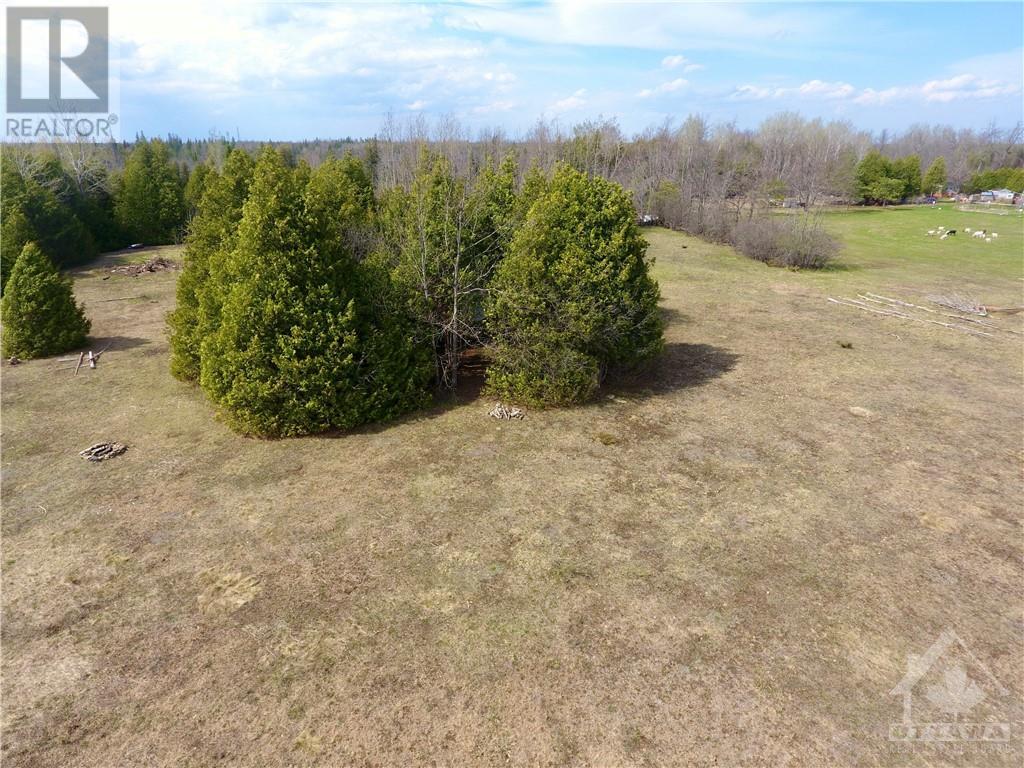 701 Code Road, Smiths Falls, Ontario  K7A 4S6 - Photo 19 - 1337551