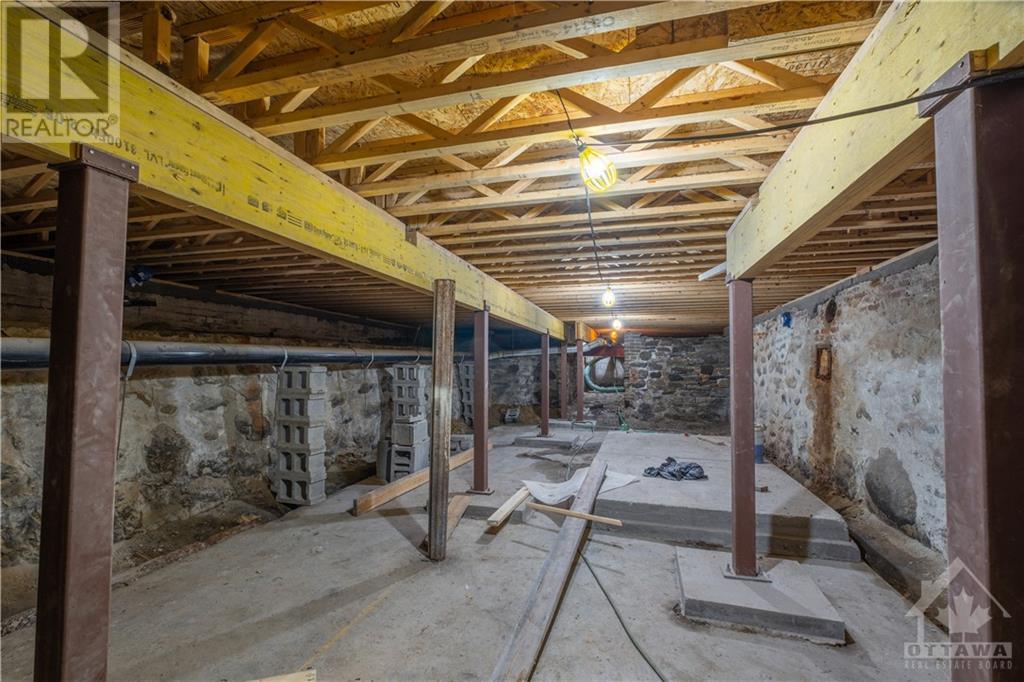 58-60 King Street W, Brockville, Ontario  K6V 3P9 - Photo 8 - 1345952