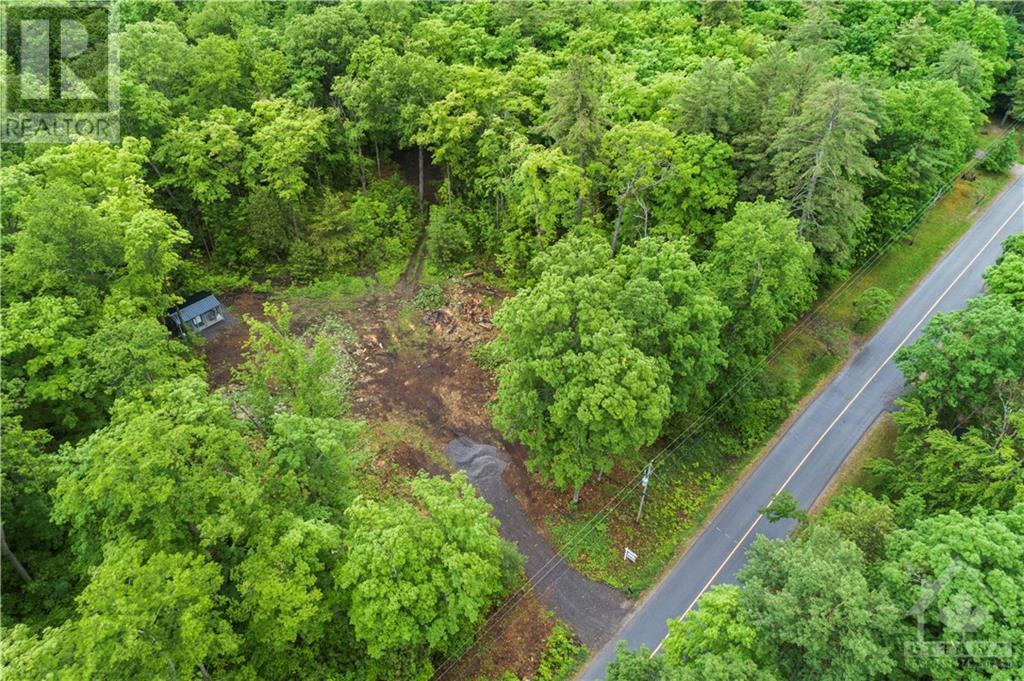 204 DEERFIELD DRIVE, white lake, Ontario