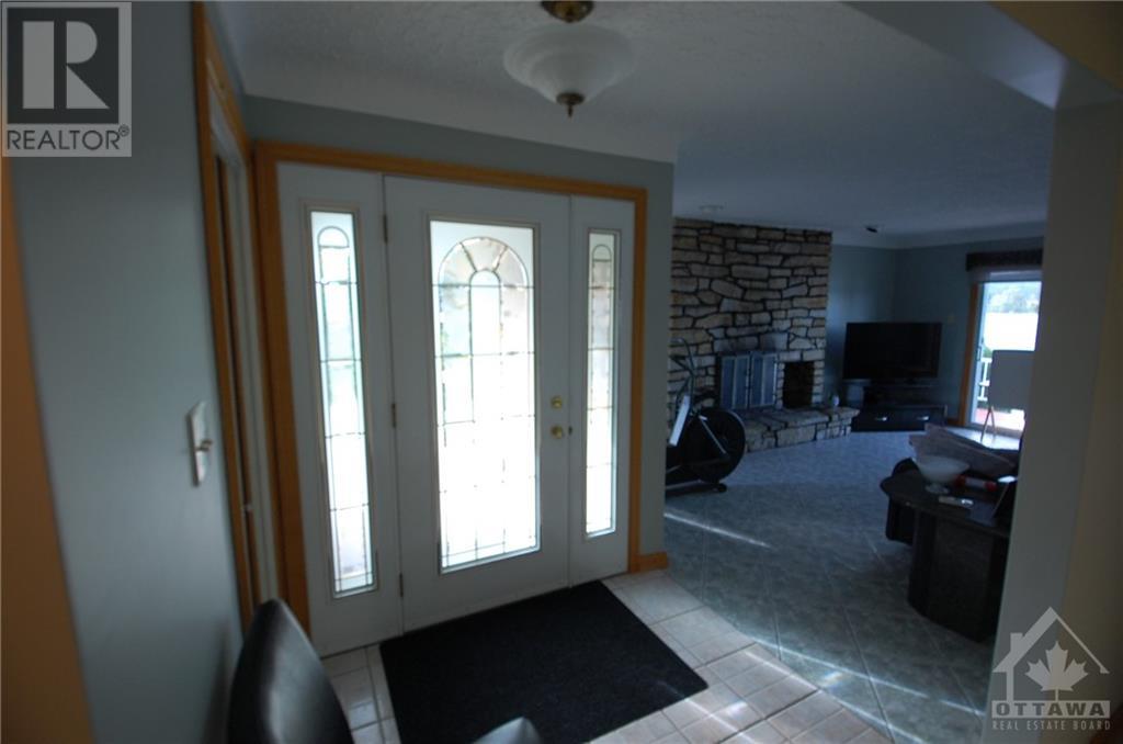1835 Ch Du Traversier Road, Lefaivre, Ontario  K0B 1J0 - Photo 13 - 1346618