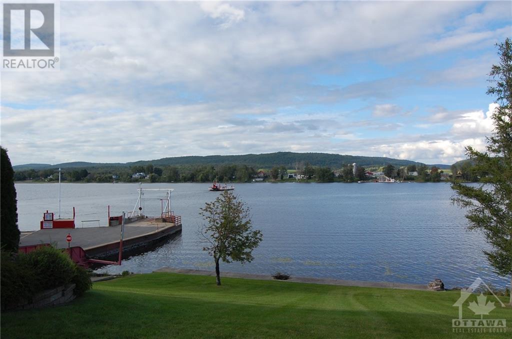 1835 Ch Du Traversier Road, Lefaivre, Ontario  K0B 1J0 - Photo 2 - 1346618