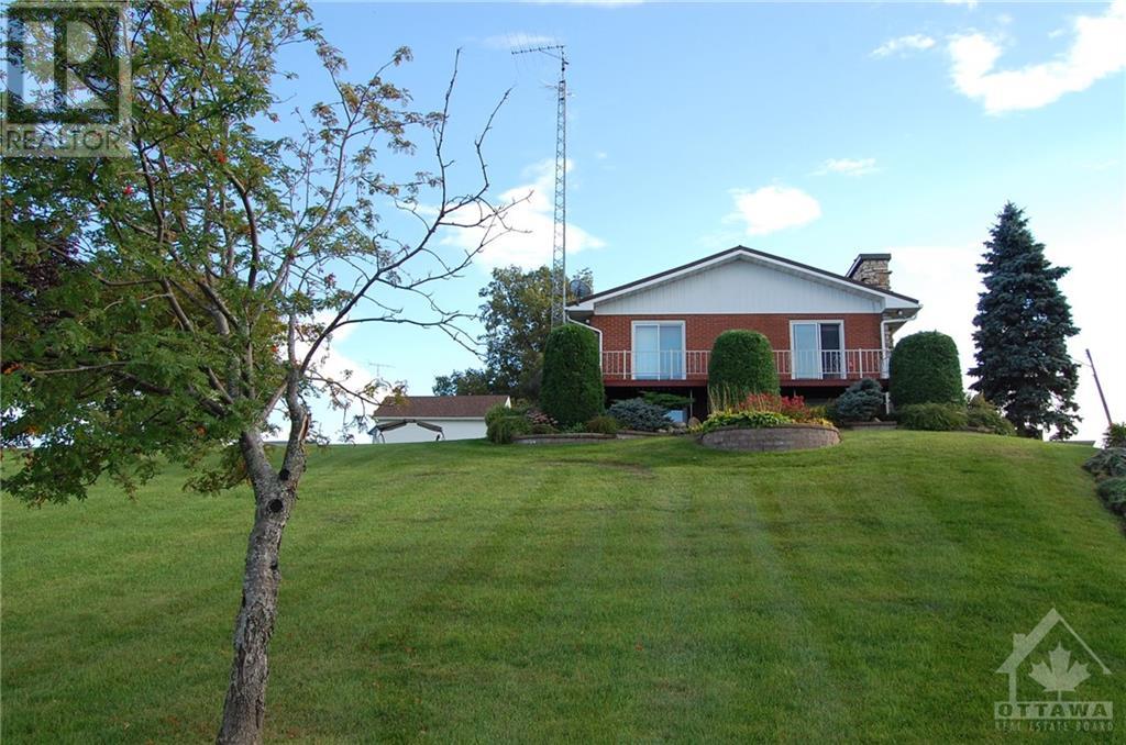 1835 Ch Du Traversier Road, Lefaivre, Ontario  K0B 1J0 - Photo 6 - 1346618