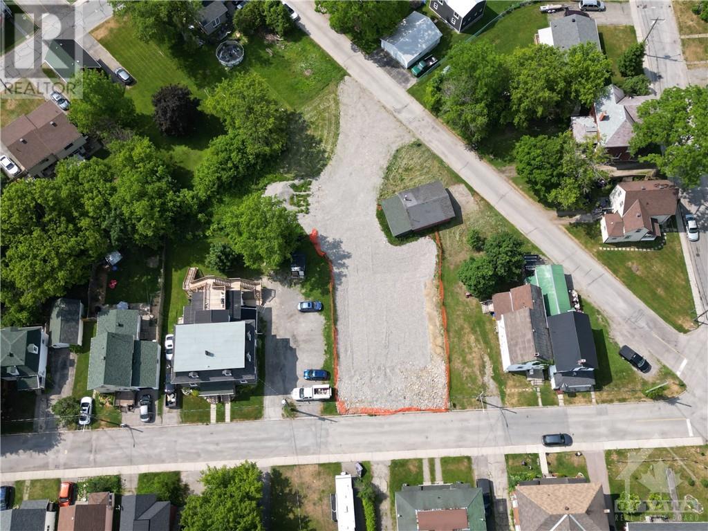 10 Bolton Street, Smiths Falls, Ontario  K7A 1K5 - Photo 6 - 1346823