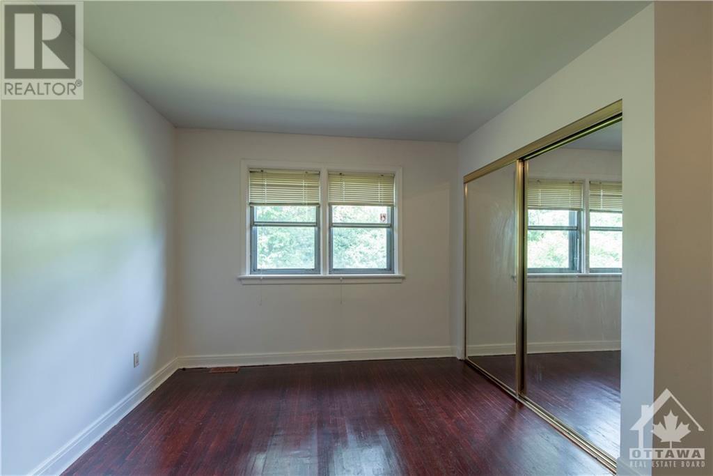 223 Roger Road, Ottawa, Ontario  K1H 5C5 - Photo 14 - 1346714