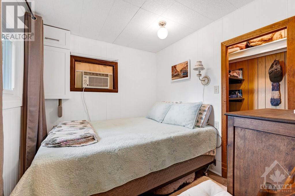 863 Archibald Street, Braeside, Ontario  K0A 1G0 - Photo 16 - 1347231