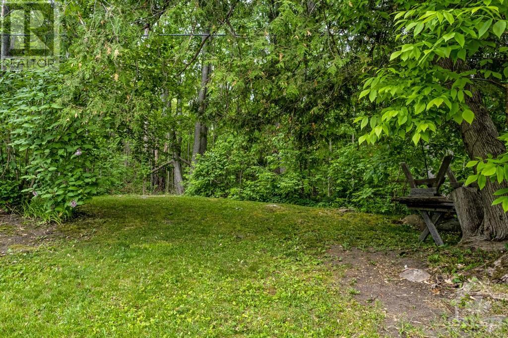 863 Archibald Street, Braeside, Ontario  K0A 1G0 - Photo 28 - 1347231