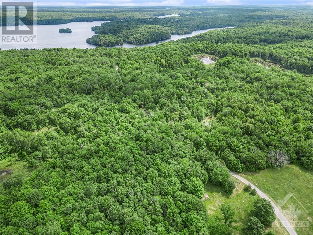 631 Big Crosby Lake Road, Westport, Ontario  K0G 1X0 - Photo 21 - 1347115
