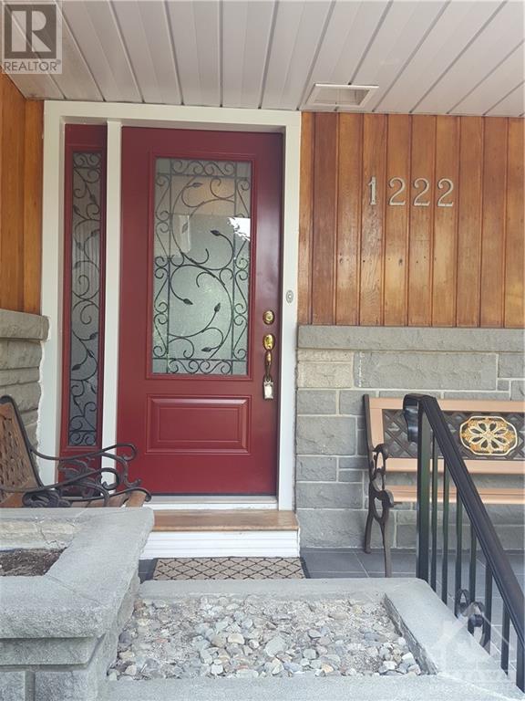 1222 Adirondack Drive, Ottawa, Ontario  K2C 2V3 - Photo 2 - 1346877