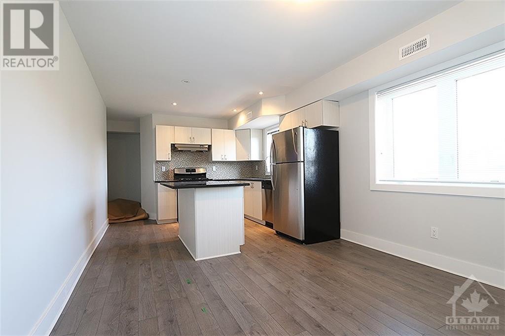 453 Mutual Street, Ottawa, Ontario  K1K 1C7 - Photo 5 - 1347028
