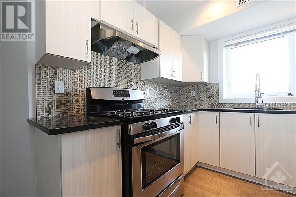 453 Mutual Street, Ottawa, Ontario  K1K 1C7 - Photo 6 - 1347028