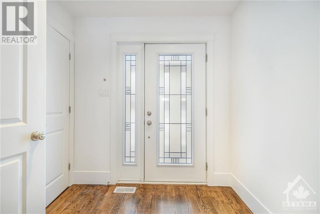 109 Montauk Private, Ottawa, Ontario  K2C 2B4 - Photo 3 - 1347327