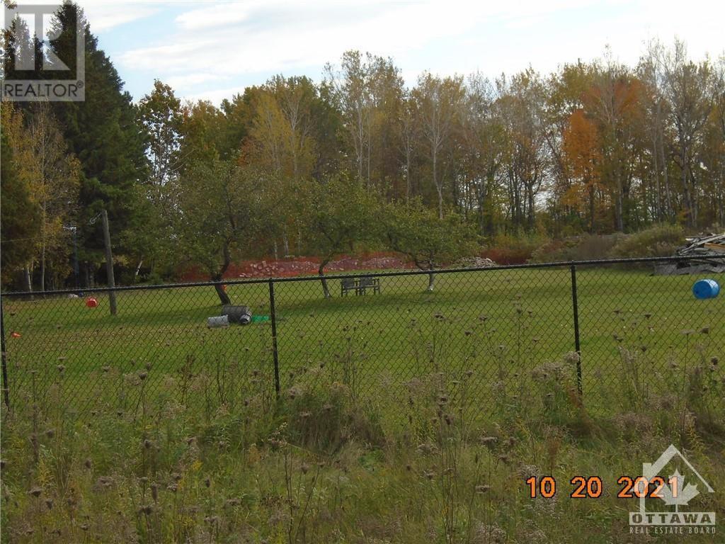 3890 Navan Road, Ottawa, Ontario  K4B 1H9 - Photo 3 - 1347640