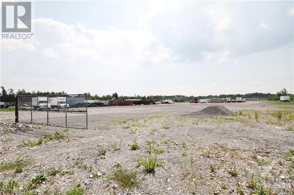 6710 Bank Street, Greely, Ontario  K0A 2P0 - Photo 2 - 1345944