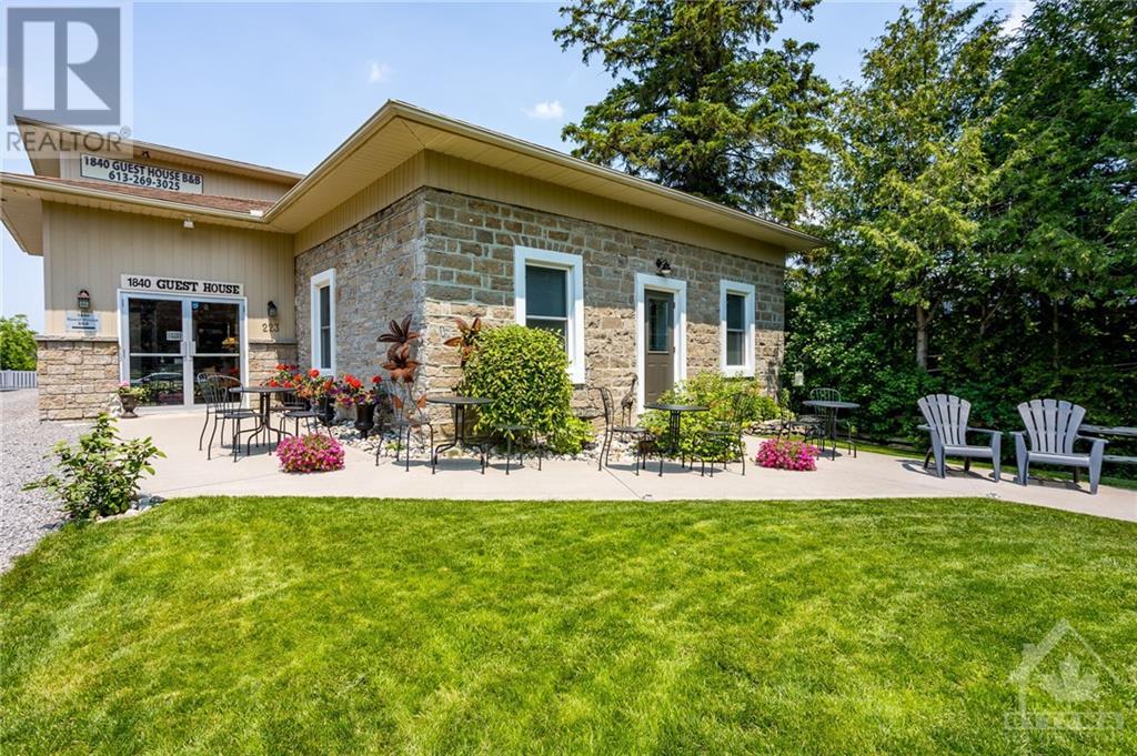 223 Main St West Street, Merrickville, Ontario  K0G 1N0 - Photo 3 - 1347366