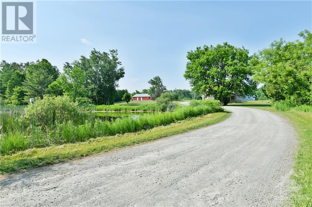 22 Mccallum Drive, Renfrew, Ontario  K7V 3Z4 - Photo 3 - 1348754