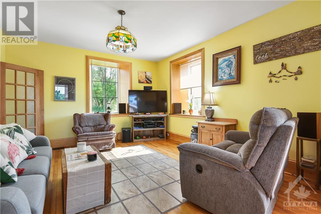 22 Mccallum Drive, Renfrew, Ontario  K7V 3Z4 - Photo 8 - 1348754