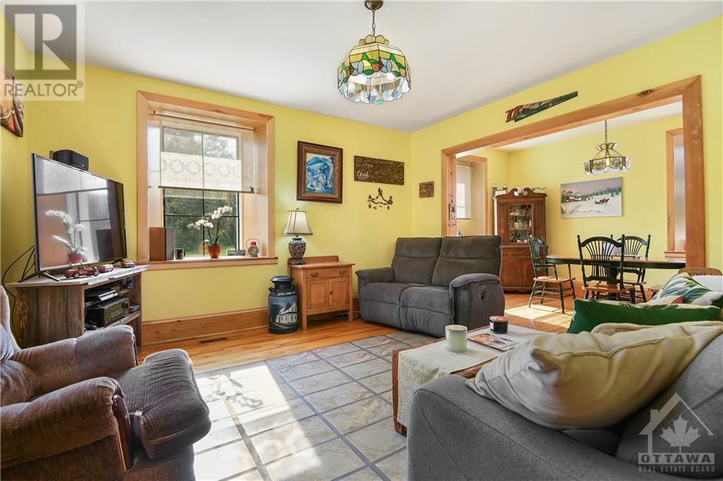22 Mccallum Drive, Renfrew, Ontario  K7V 3Z4 - Photo 9 - 1348754