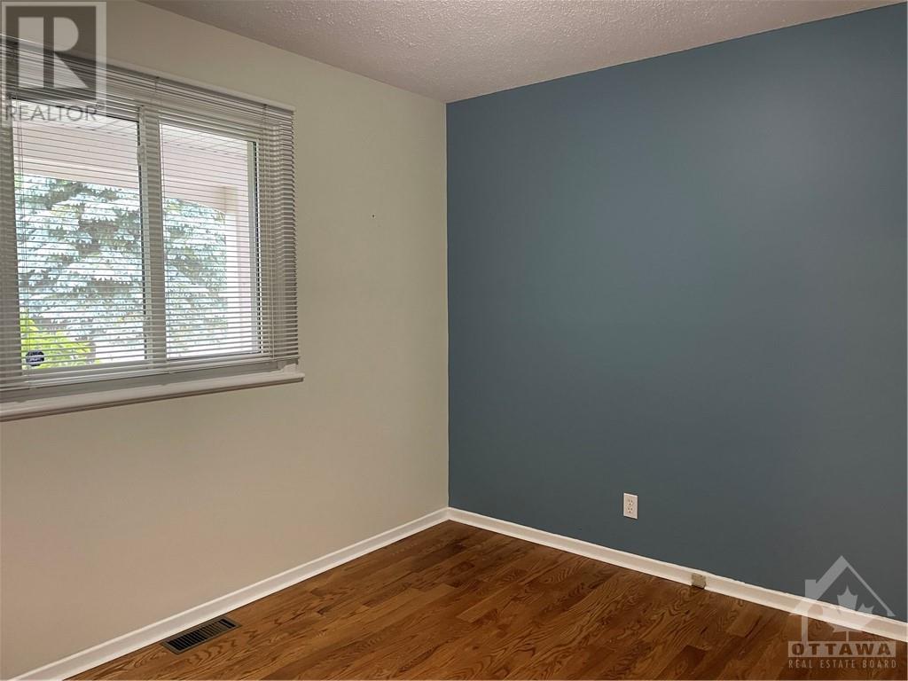 41 Clovelly Road, Ottawa, Ontario  K1J 7V5 - Photo 8 - 1348891