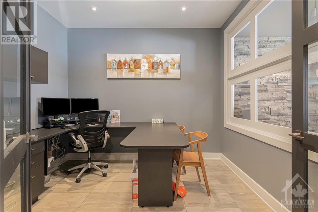2285 St Laurent Boulevard Unit#d19, Ottawa, Ontario  K1G 4Z7 - Photo 13 - 1348944