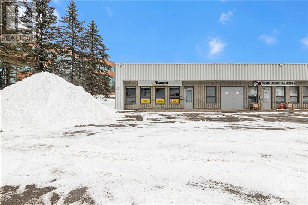 2285 St Laurent Boulevard Unit#d19, Ottawa, Ontario  K1G 4Z7 - Photo 2 - 1348944