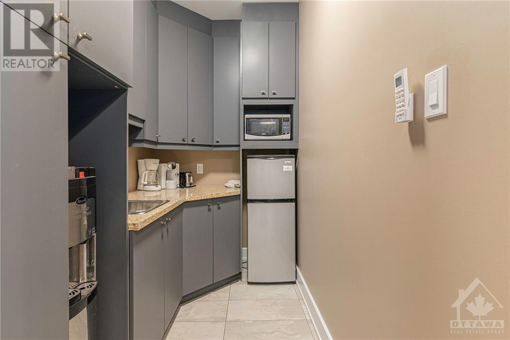 2285 St Laurent Boulevard Unit#d19, Ottawa, Ontario  K1G 4Z7 - Photo 5 - 1348944